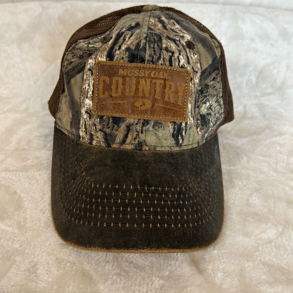 Women’s Camouflage And Mesh Mossy Oak Country Baseball Cap